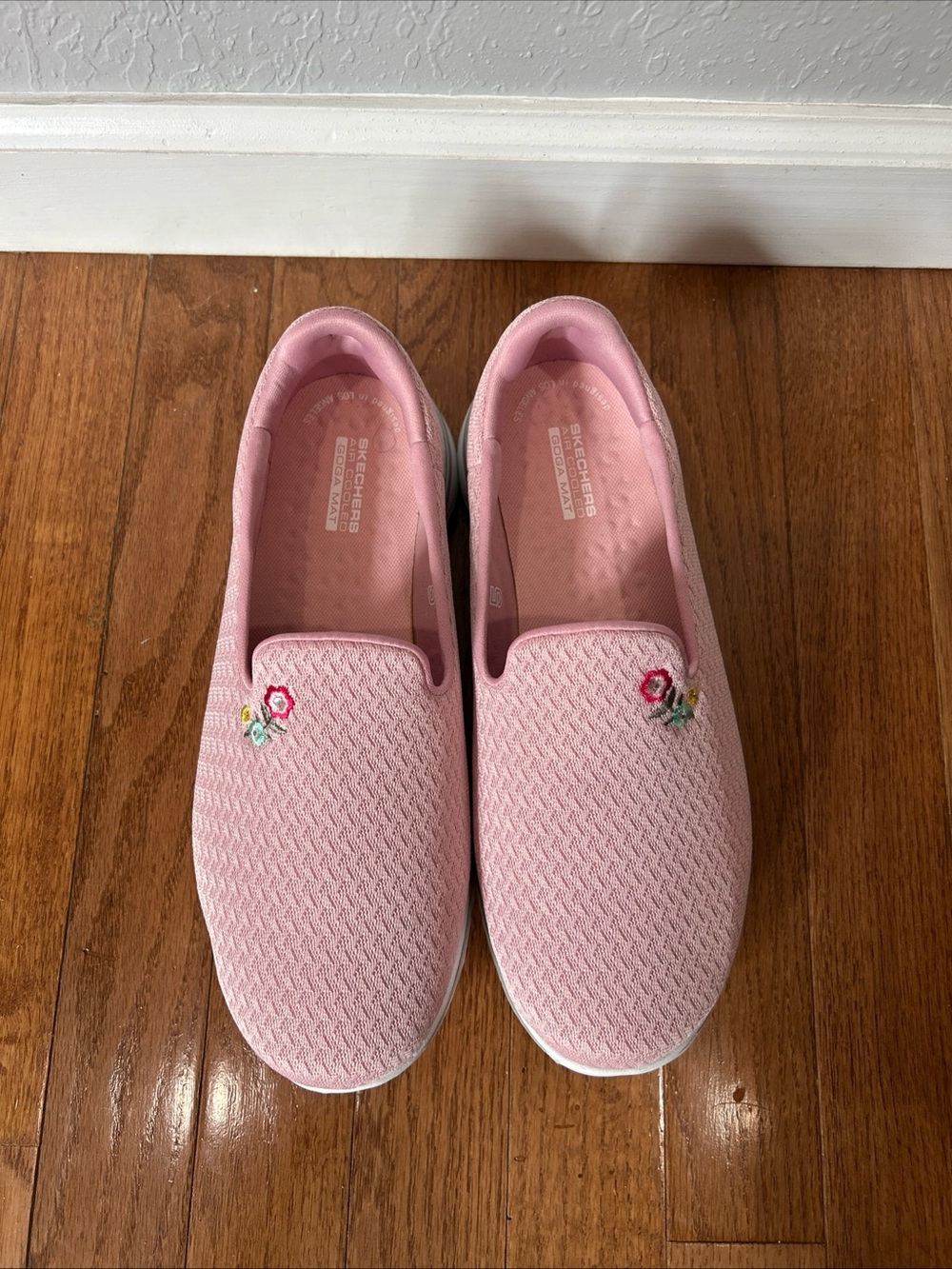 Skechers Go Walk 5 Walking Shoes Slip On Sneakers Women’s Size 9 Wide Pink - Picture 3 of 11